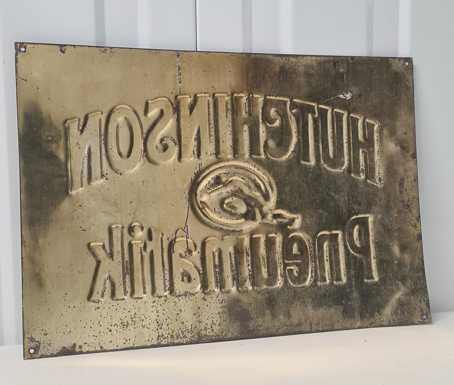Tole HUTCHINSON