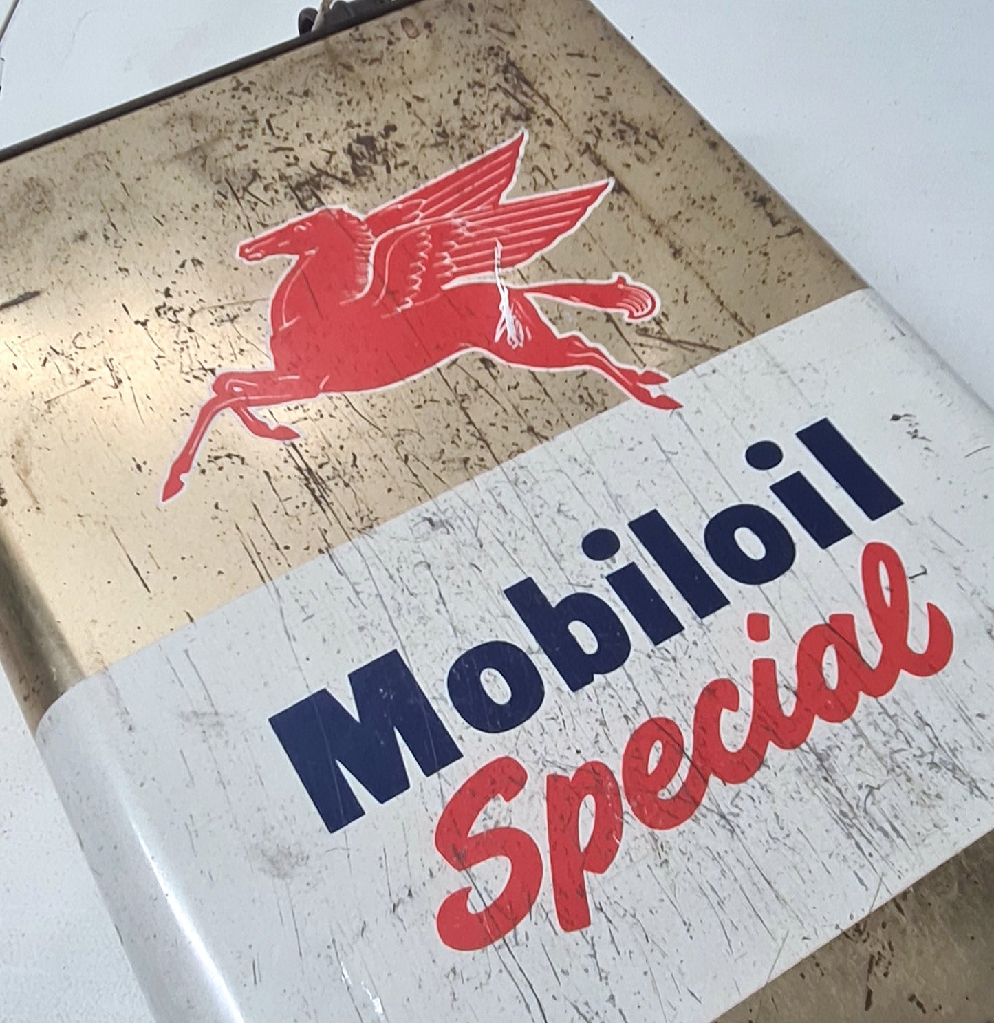 Bidon d'huile MOBILOIL spécial 5 Litres