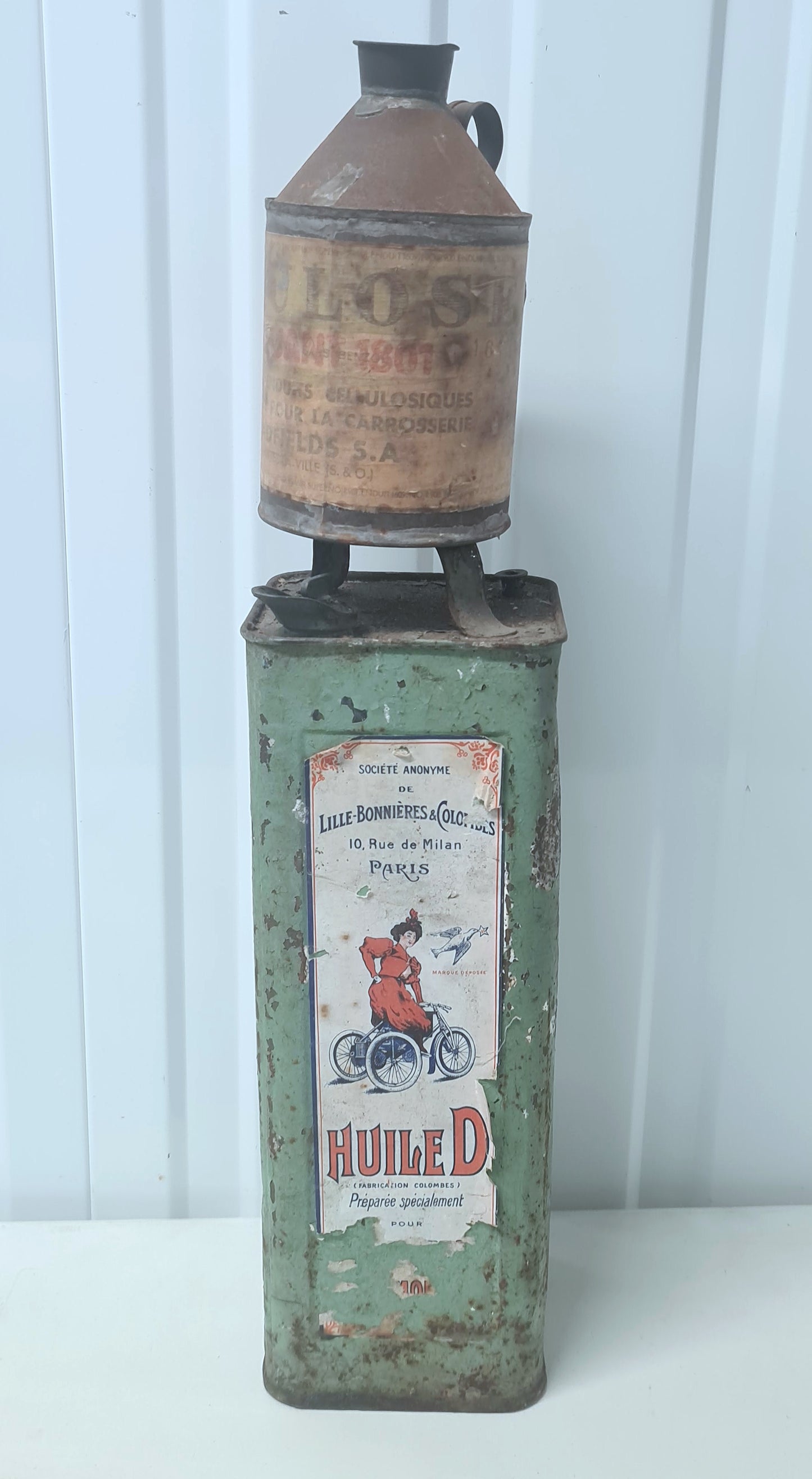 Bidon d'essence HUILE D Colombes