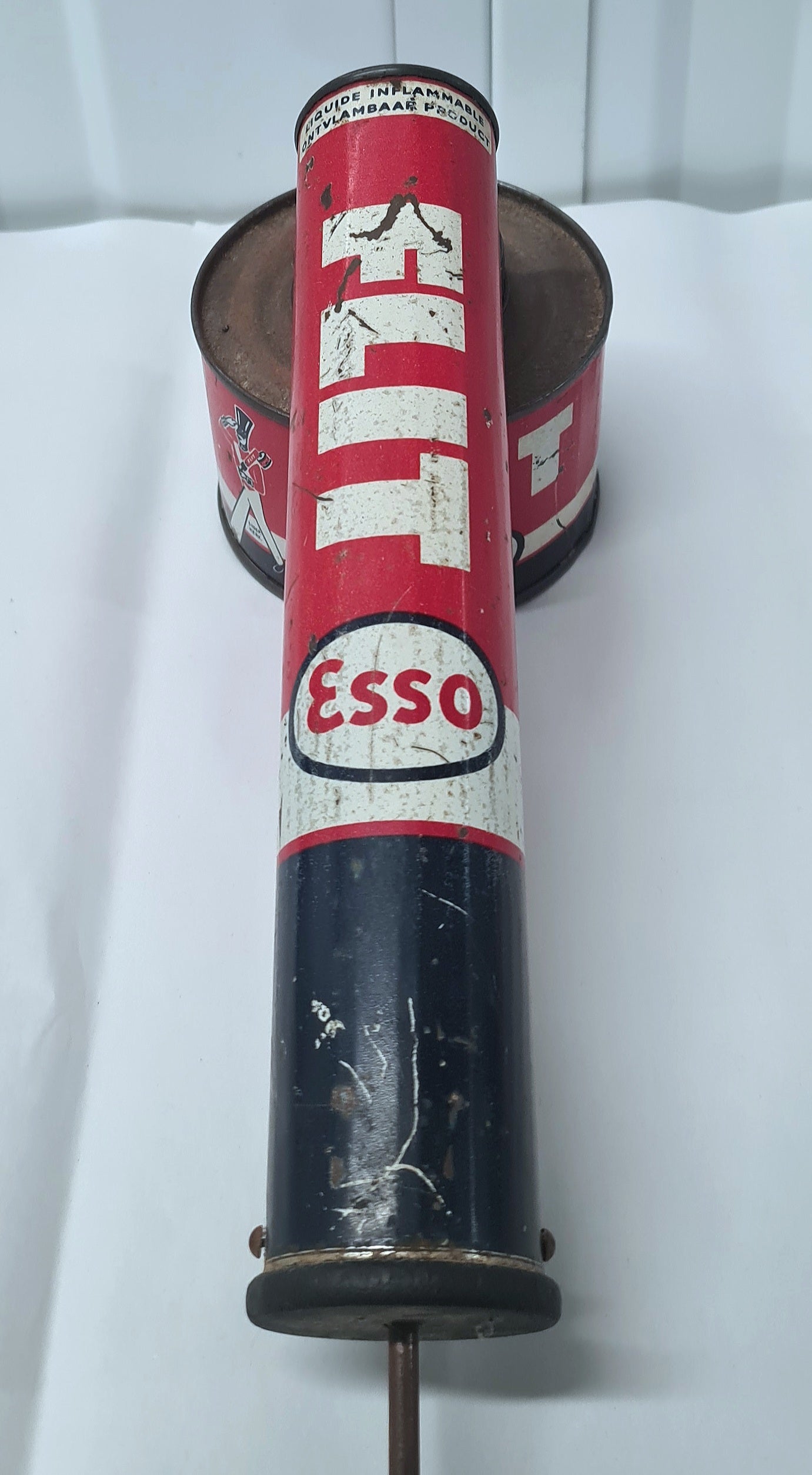 Fly-tox ESSO flit