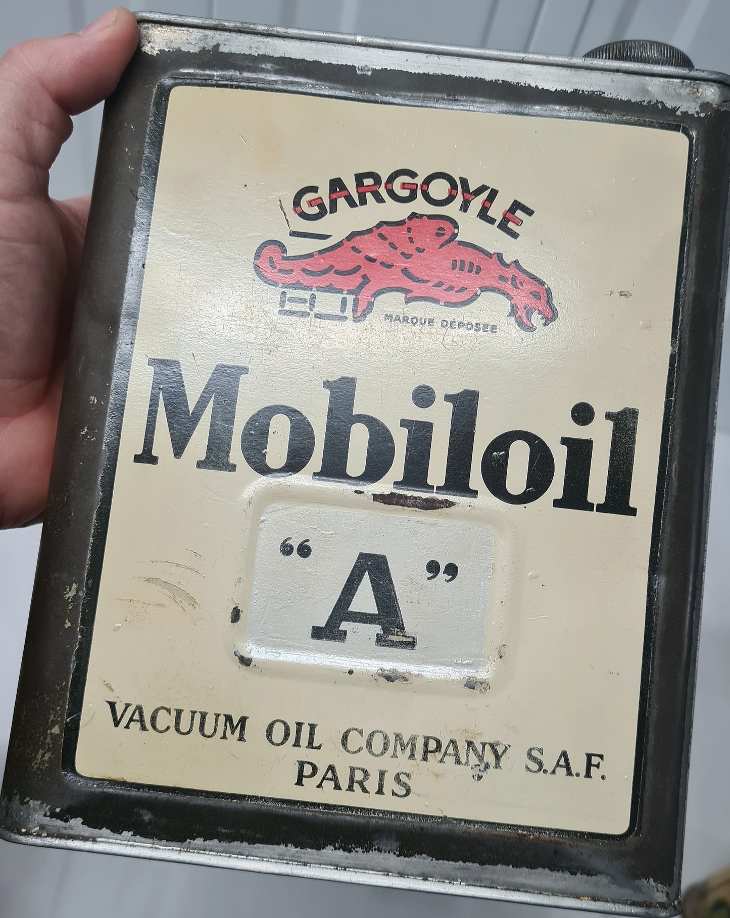 Bidon d'huile MOBILOIL