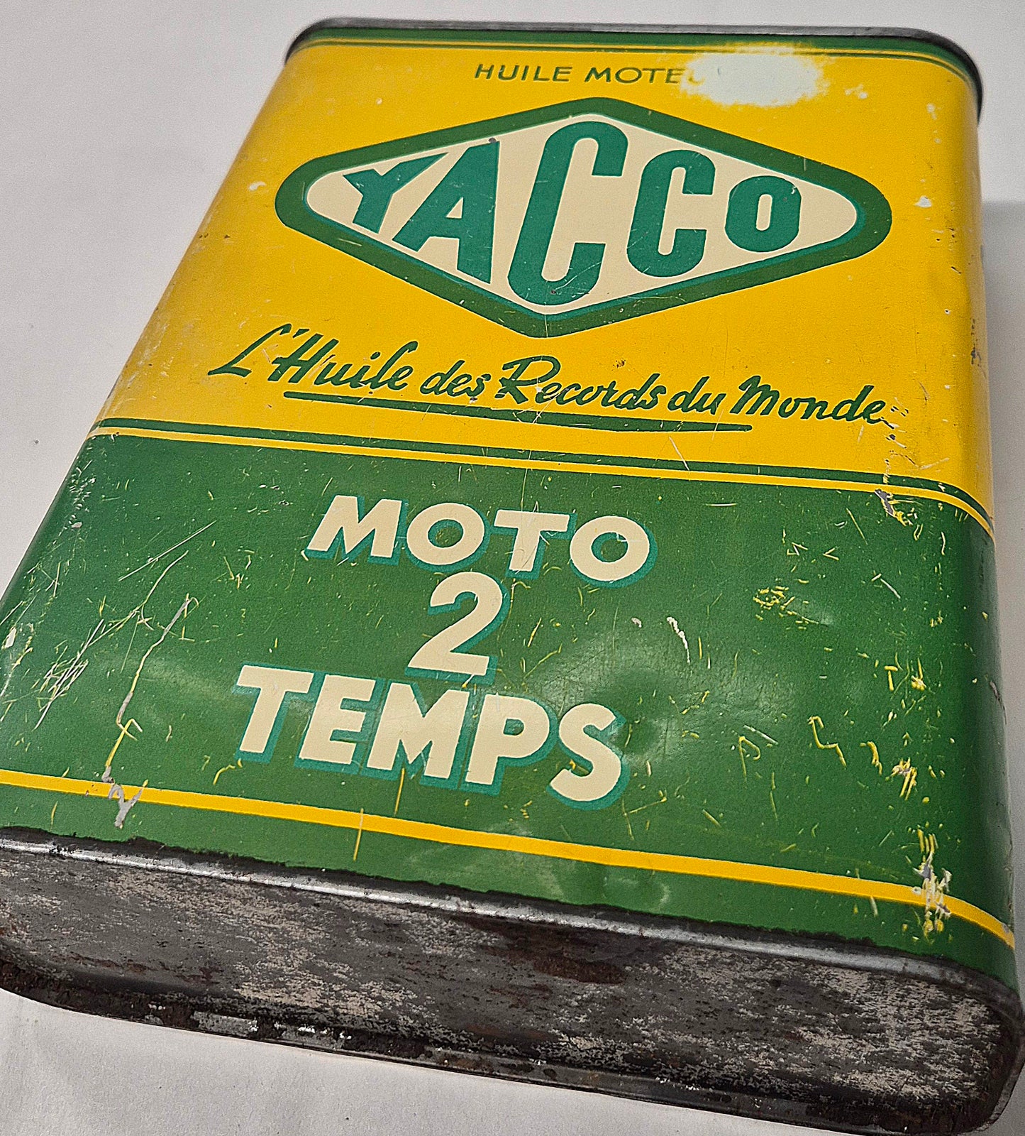 Bidon d'huile YACCO moto 2 temps