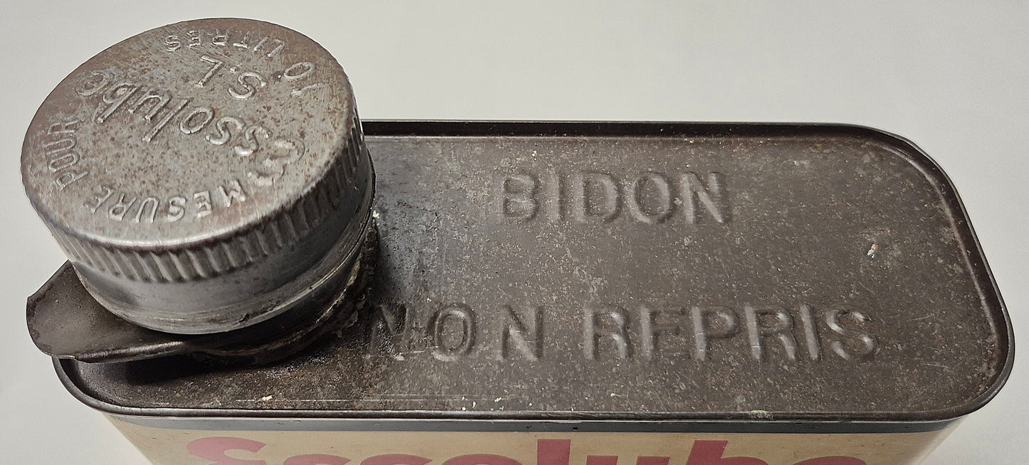 Bidon d'huile ESSOLUBE