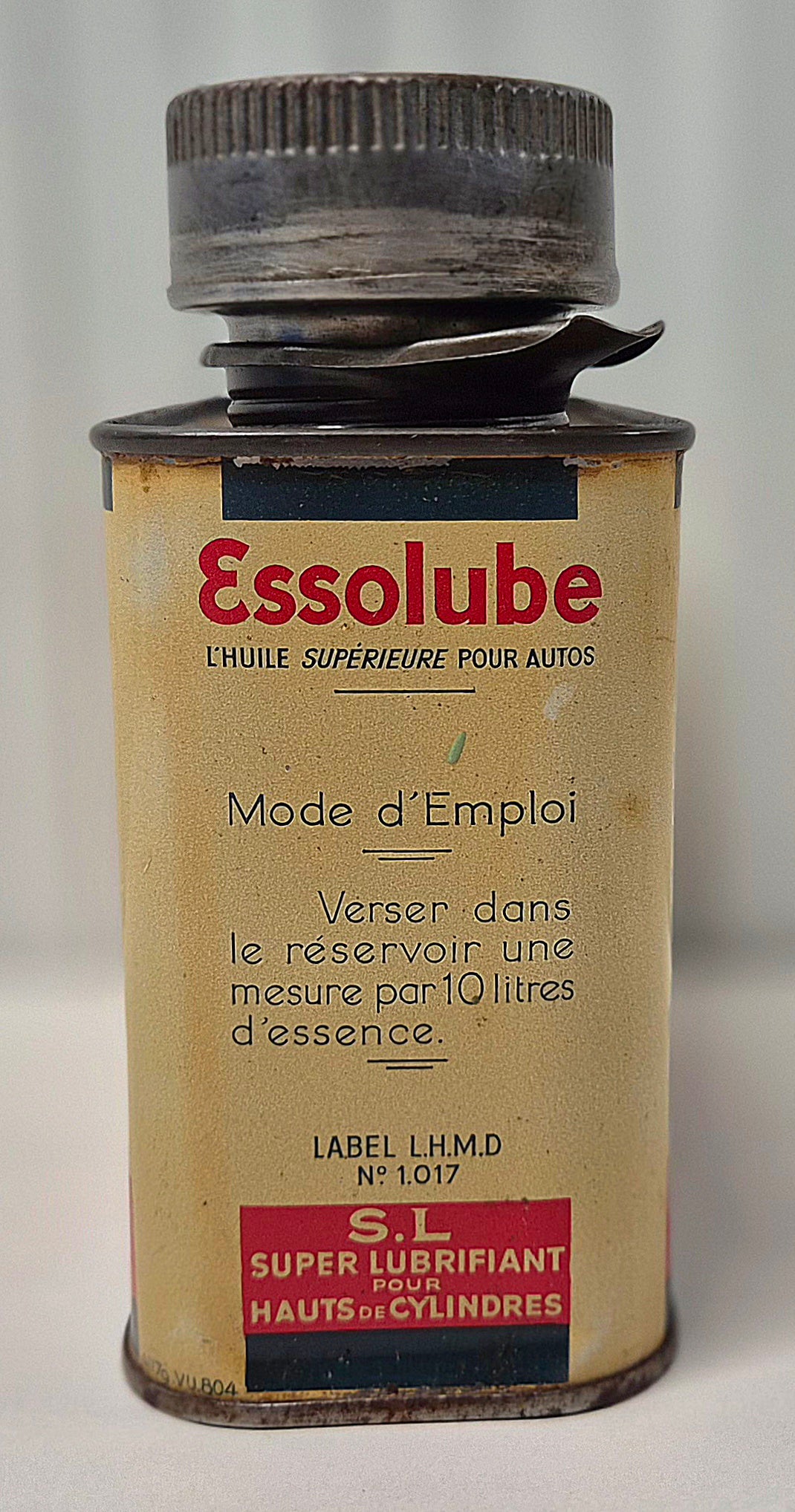 Bidon d'huile ESSOLUBE