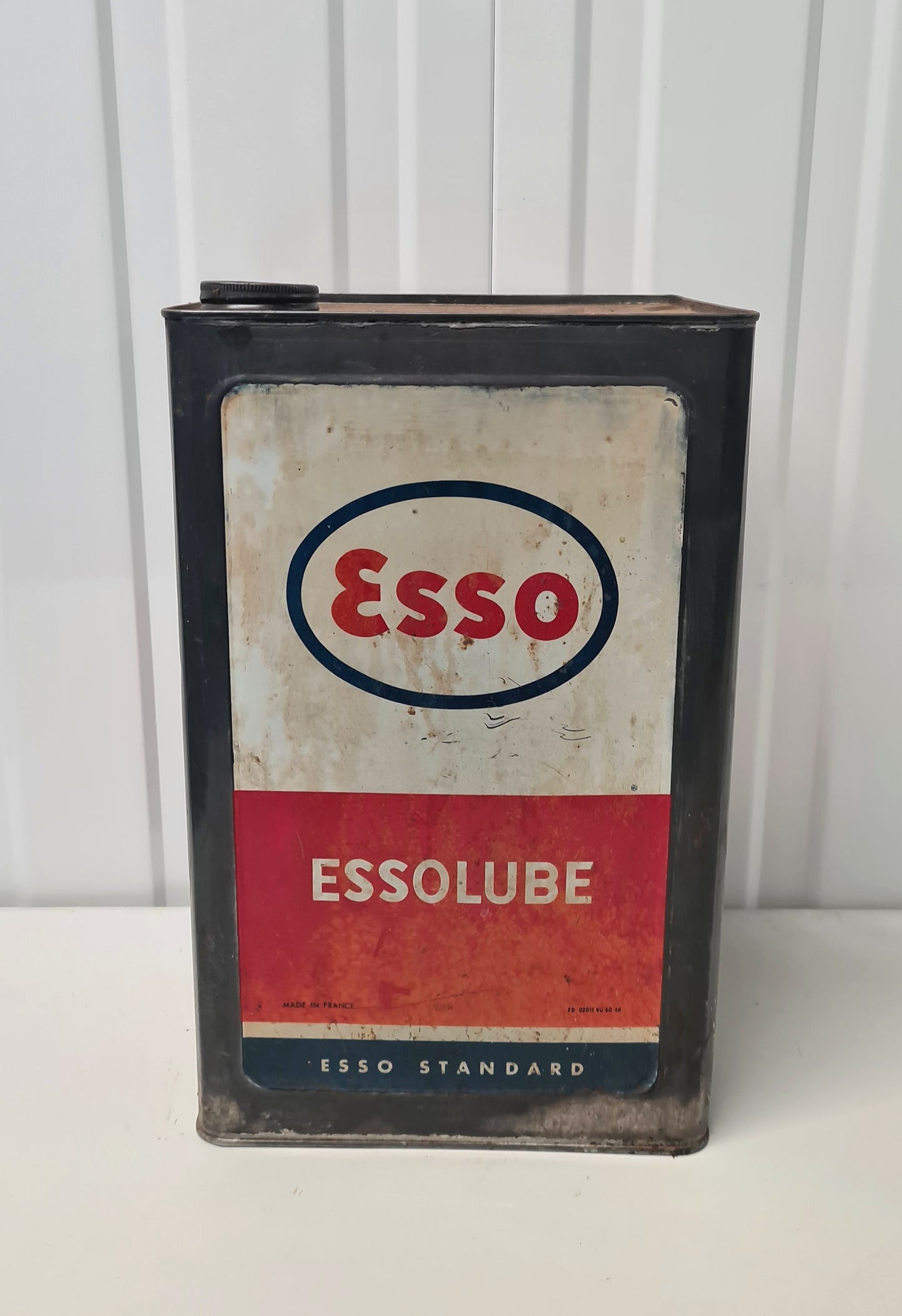 Bidon d'huile ESSO