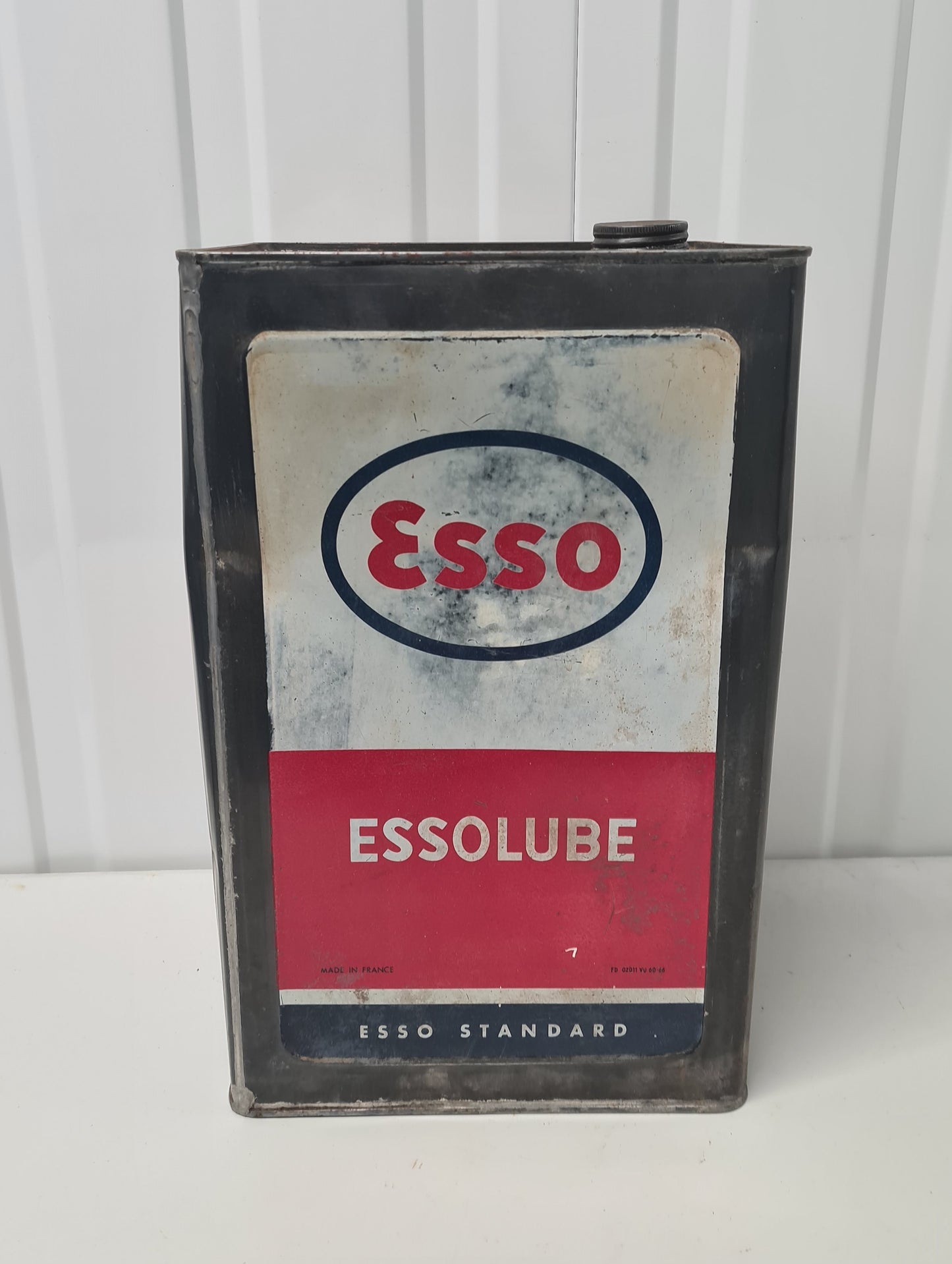 Bidon d'huile ESSO
