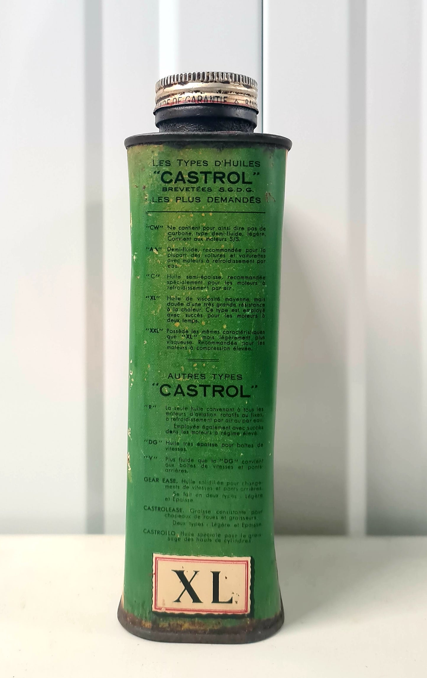 Bidon d'huile CASTROL