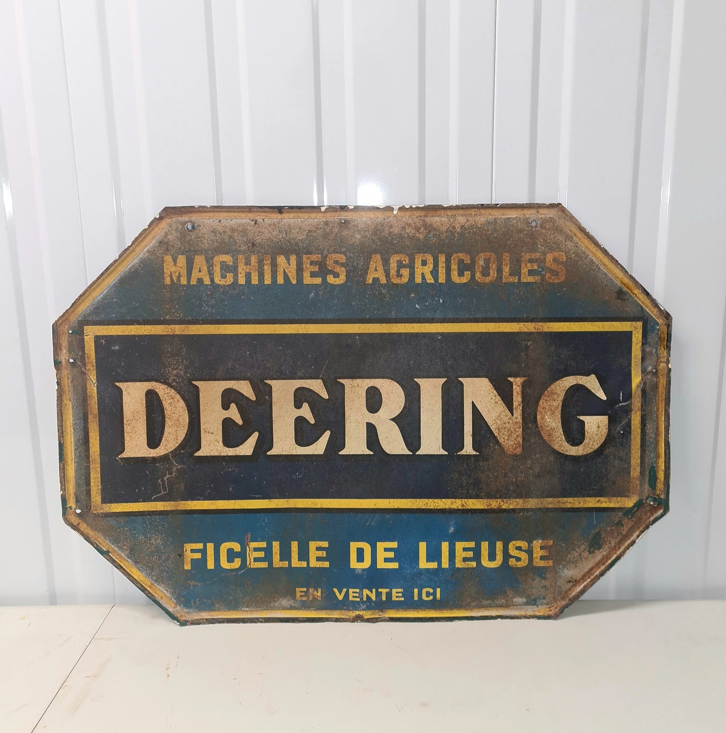 Tole DEERING
