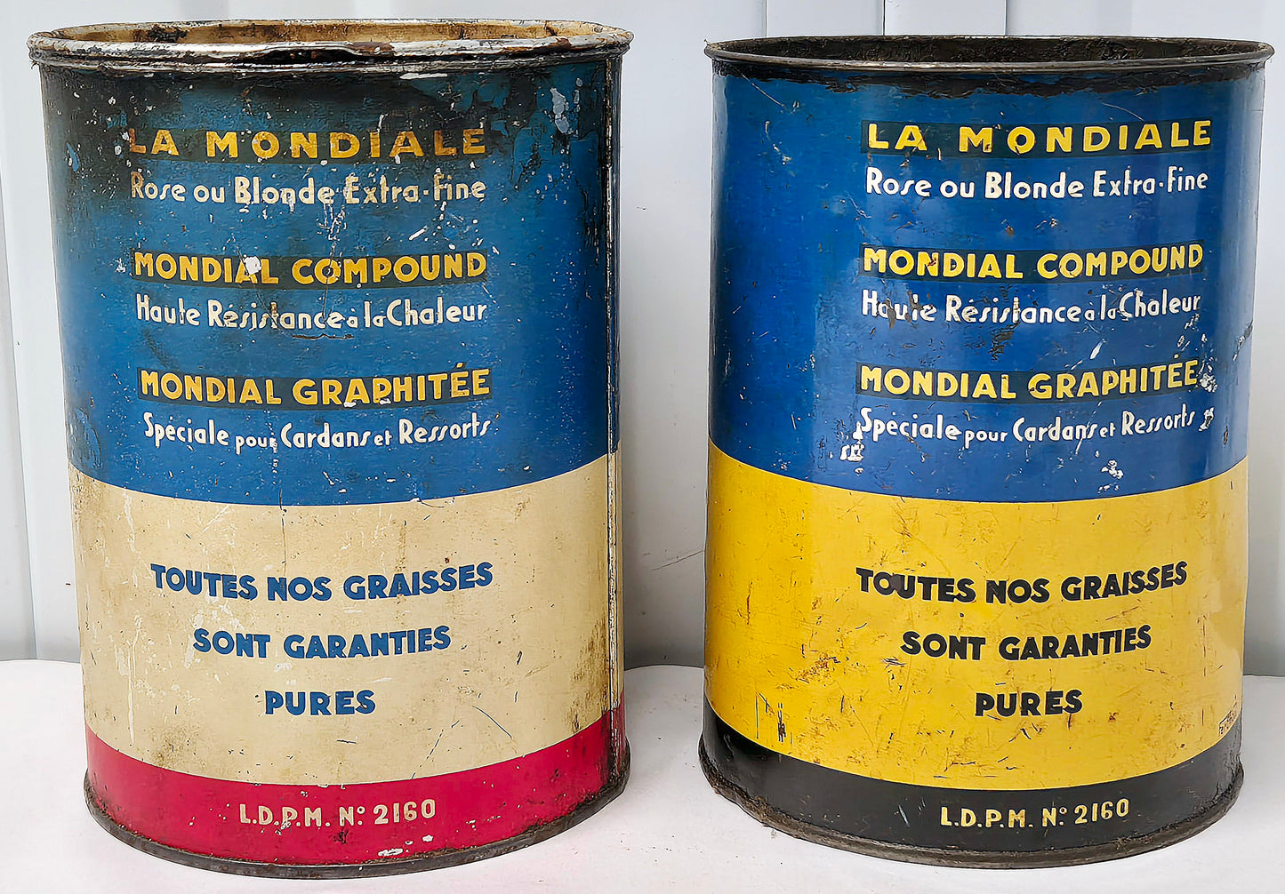 Lot 2 pots de graisse LA MONDIALE