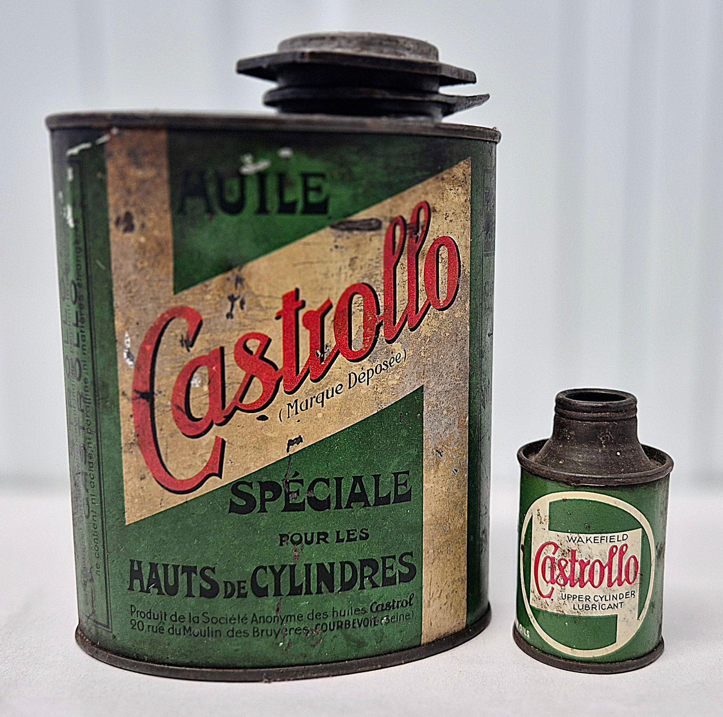 Lot bidon d'huile & dosette CASTROLLO