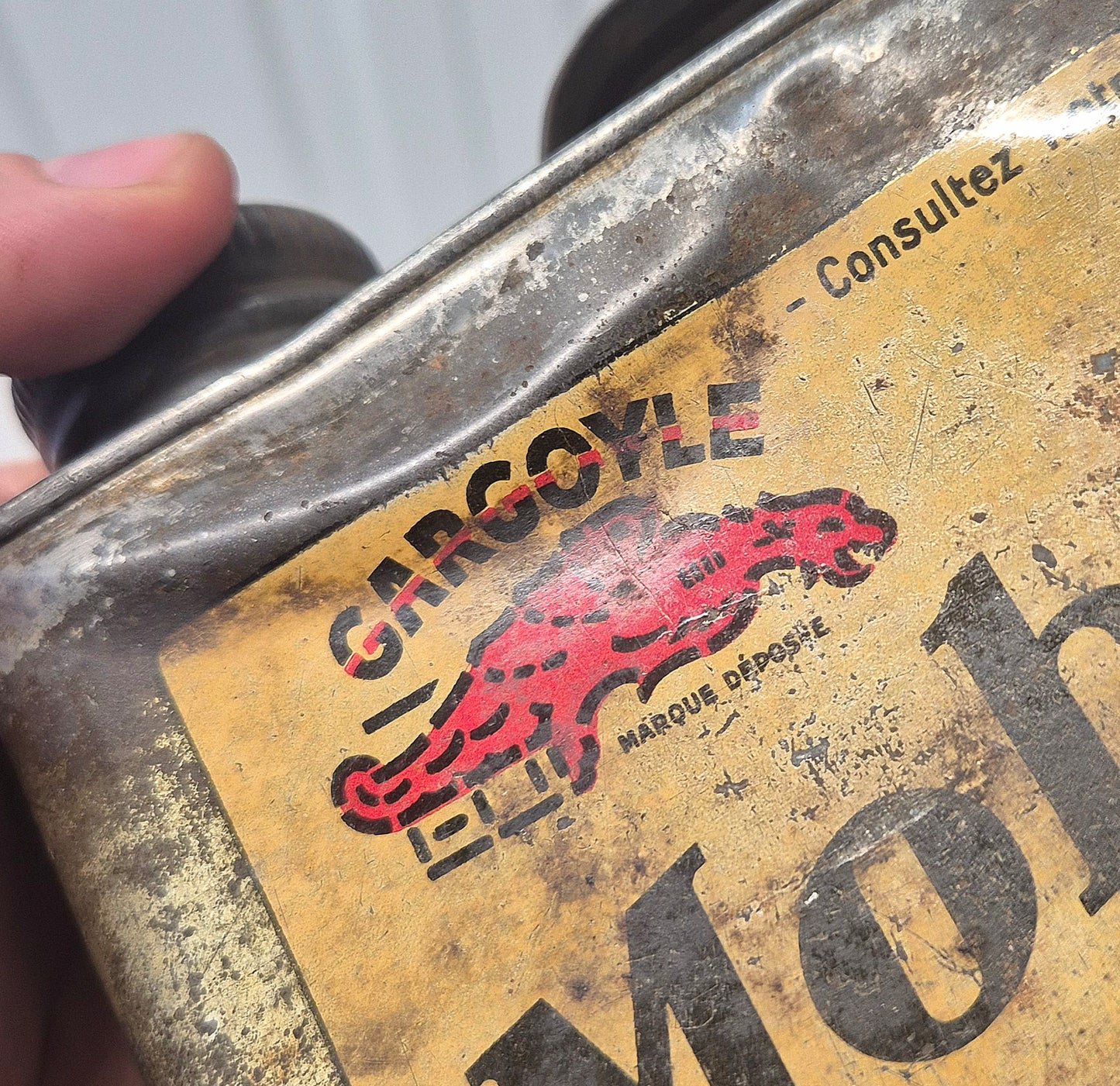 Bidon d'huile MOBILOIL TT