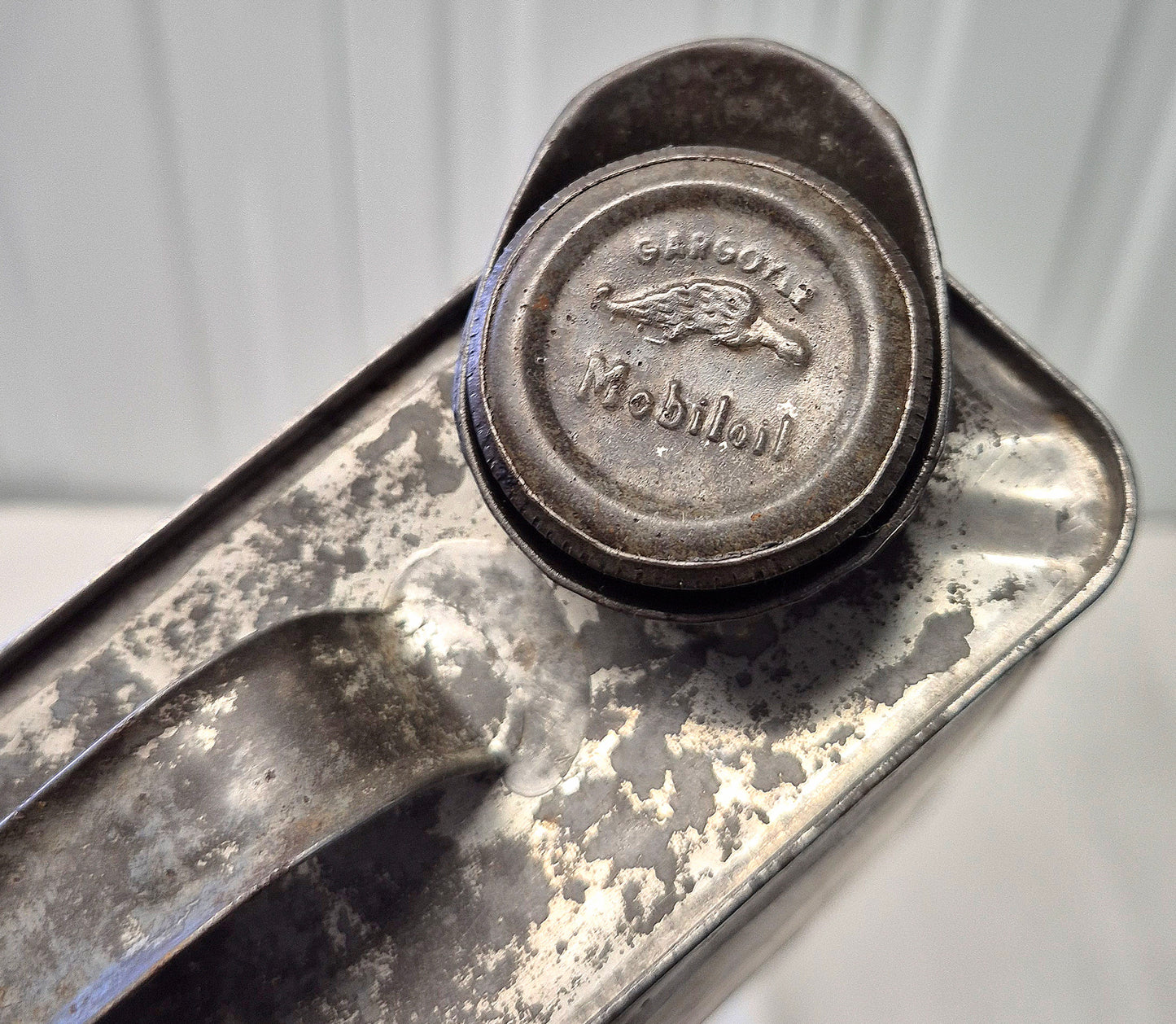 Bidon d'huile MOBILOIL