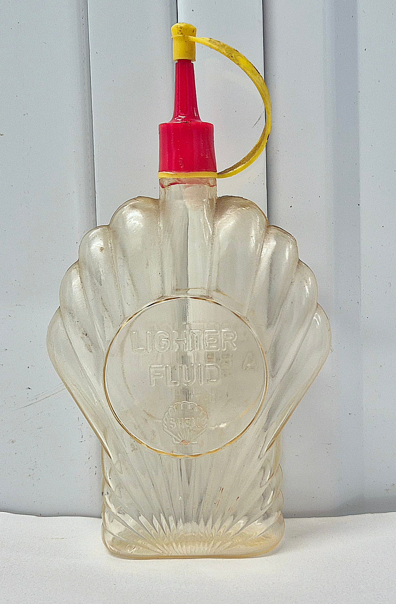 Burette SHELL "Essence a Briquet"