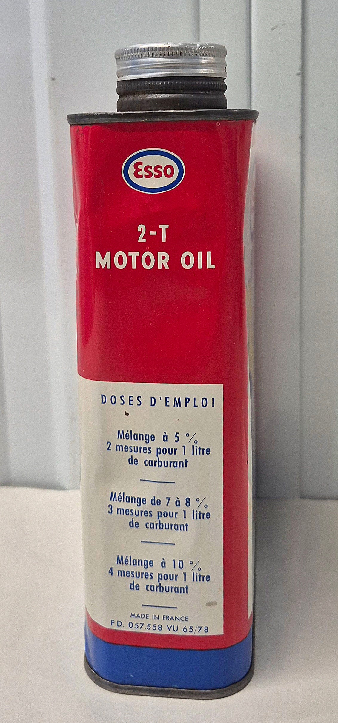 Bidon d'huile ESSO 2 Temps