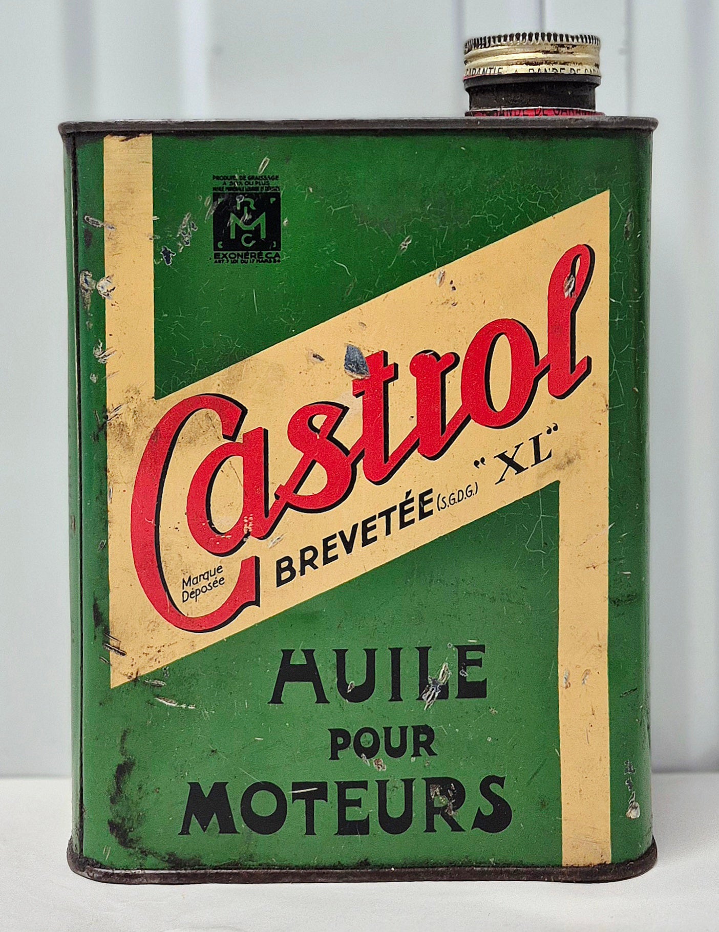 Bidon d'huile Castrol