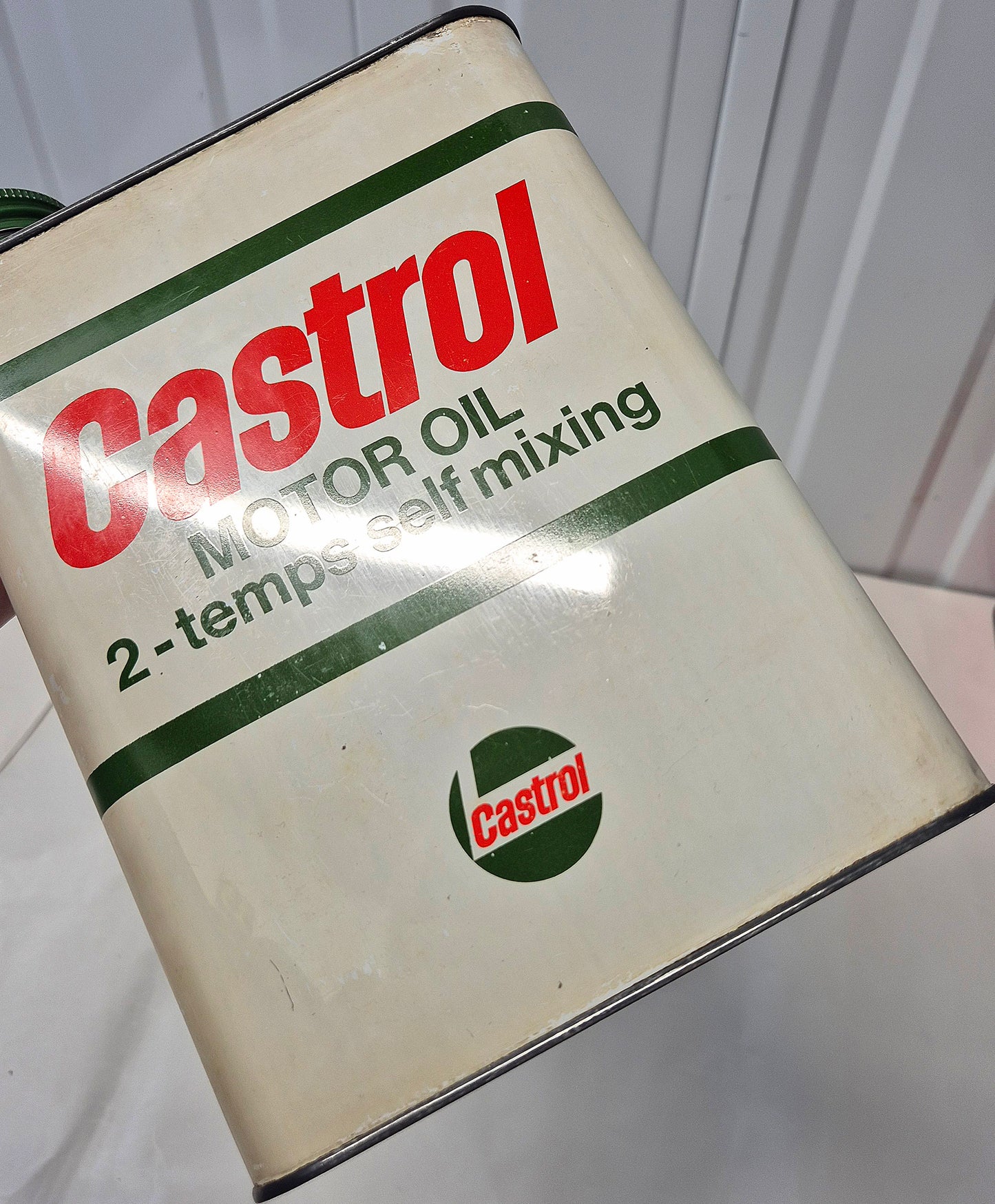 Bidon d'huile CASTROL 2 Temps