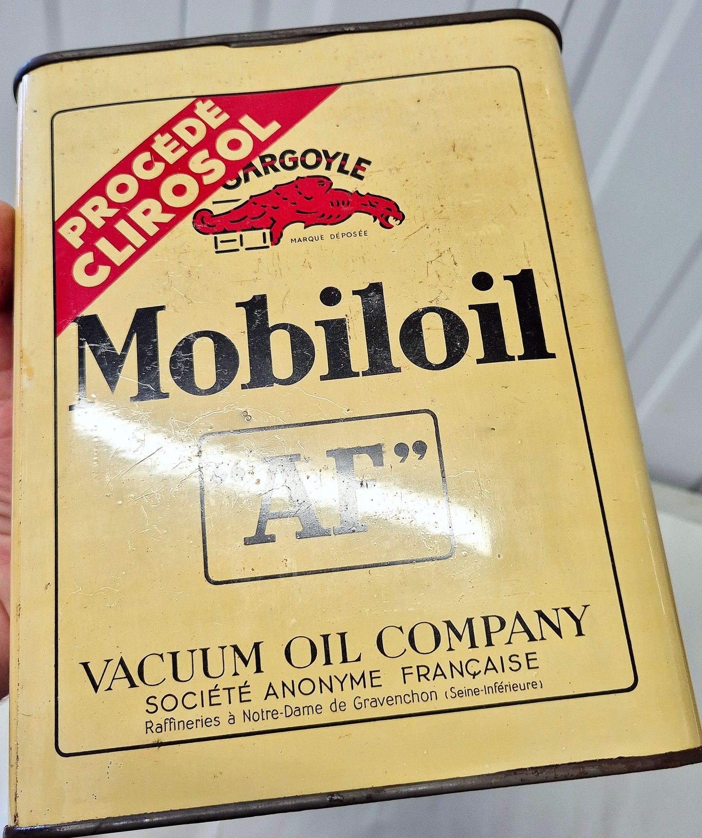 Bidon d'huile MOBILOIL AF