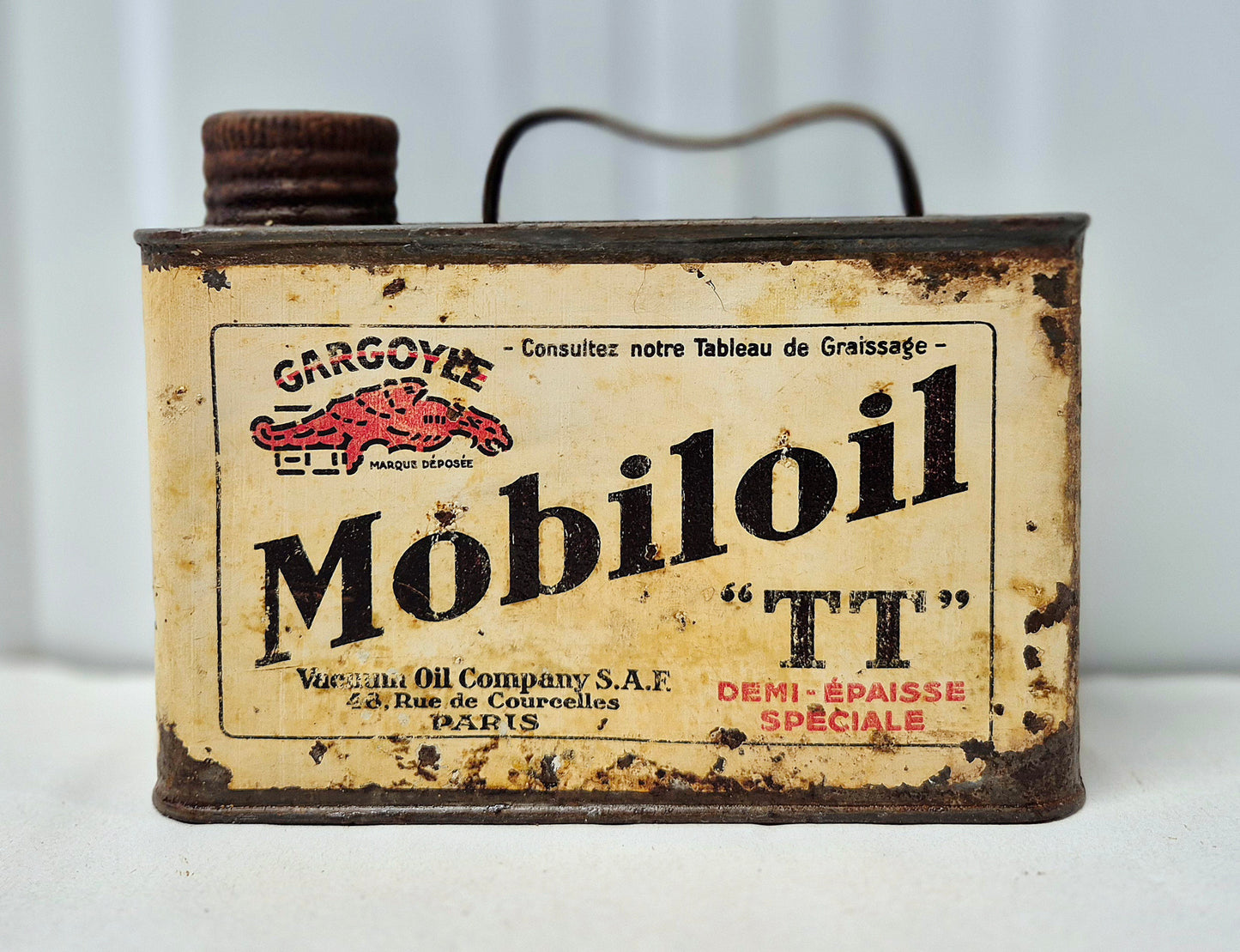 Bidon d'huile MOBILOIL TT