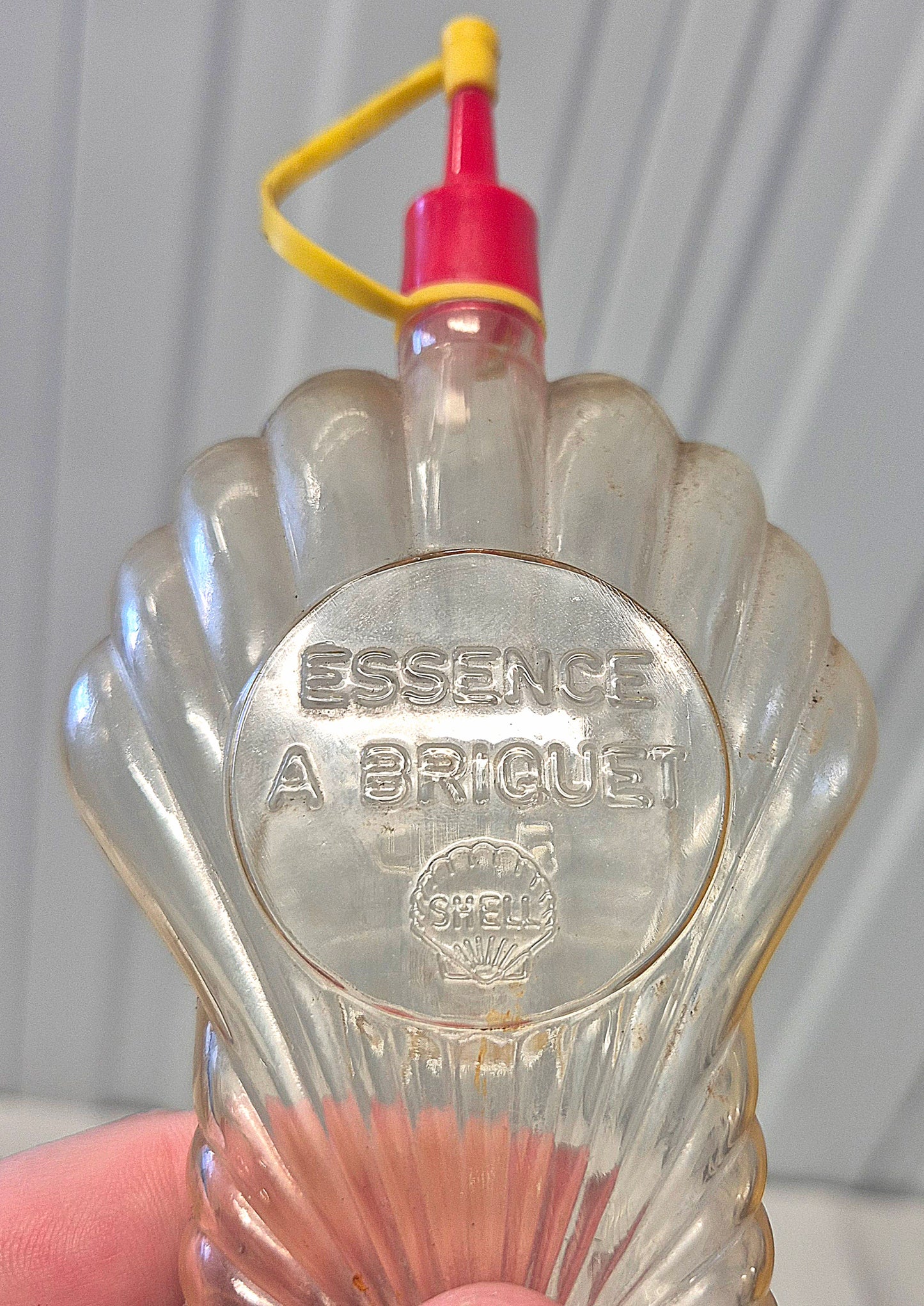 Burette SHELL "Essence a Briquet"