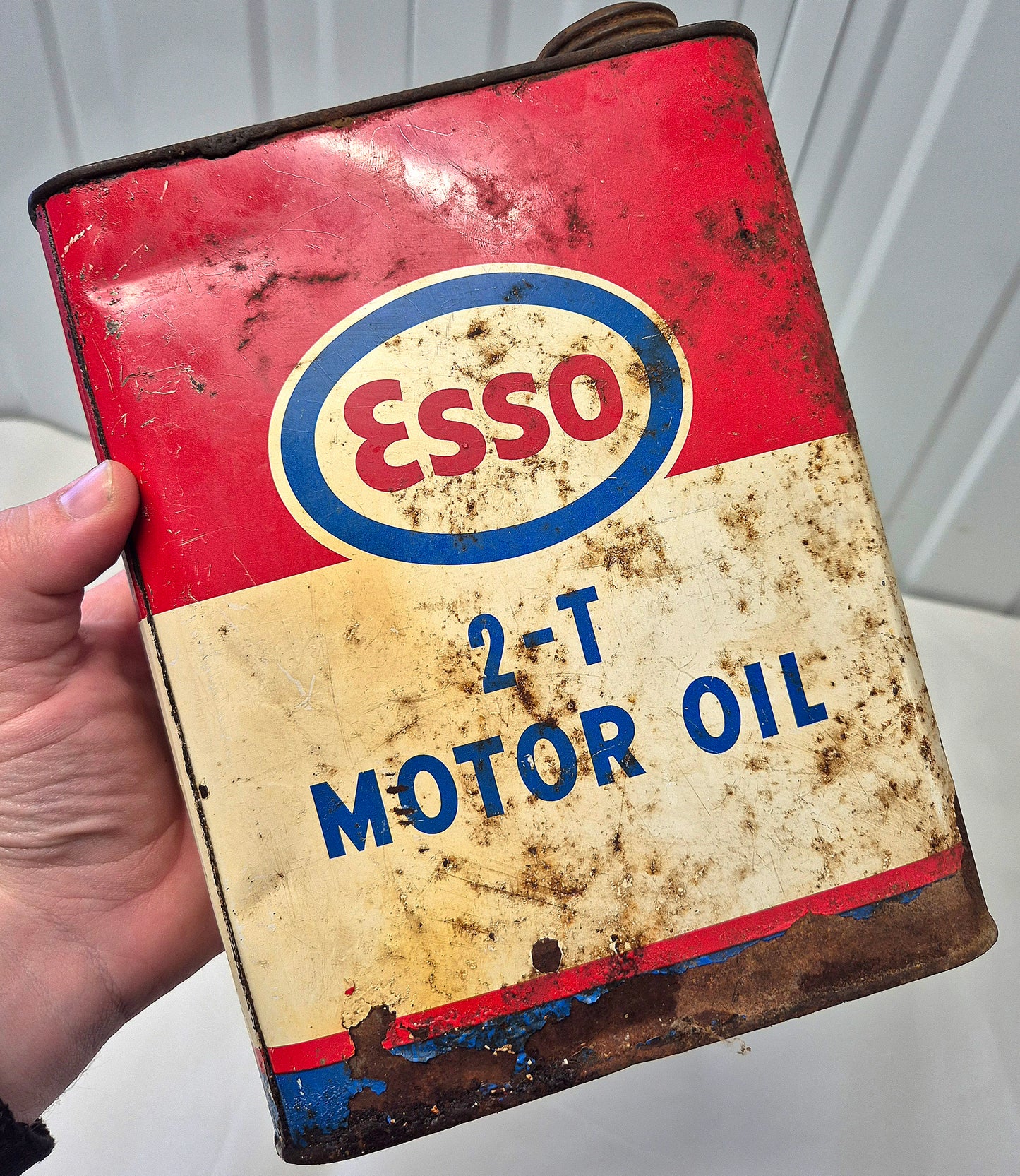 Bidon d'huile ESSO